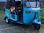Bajaj RE 2 storke 2004