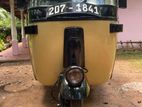 Bajaj RE 2000