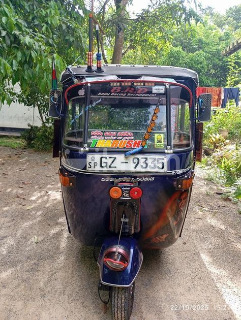 Bajaj Three Riyasewana Stroke Three Wheel Bajaj RE Stroke 2003 For
