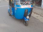 Bajaj RE 2000