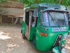 Bajaj RE 2000