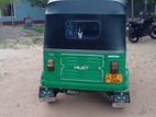 Bajaj RE 2002
