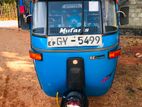 Bajaj RE 2002