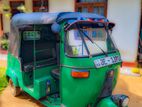 Bajaj RE There Wheeler 2005