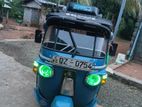 Bajaj RE 2010