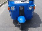 Bajaj RE 2011