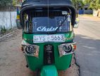 Bajaj RE 2011