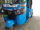 Bajaj RE 2015