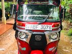 Bajaj RE 2015