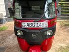 Bajaj RE 2015