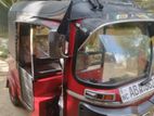 Bajaj RE 2015