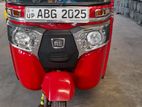 Bajaj RE 2015