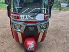 Bajaj RE 2015