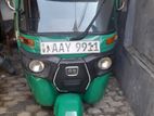 Bajaj RE 2015