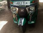 Bajaj RE 2015