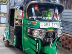 Bajaj RE 2015