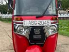 Bajaj RE 2015