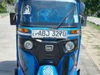 Bajaj RE 2016