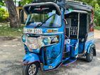 Bajaj RE 2016