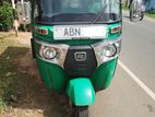Bajaj RE 2016