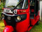 Bajaj RE 2016