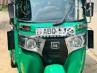 Bajaj RE 2017