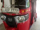 Bajaj RE 2017
