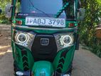 Bajaj RE 2017