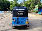 Bajaj RE 2017