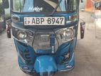 Bajaj RE 2017