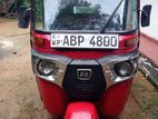 Bajaj RE 2017