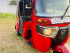 Bajaj RE 2017