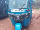 Bajaj RE 2017