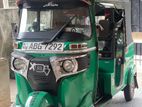 Bajaj RE 2017