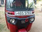 Bajaj RE 2018