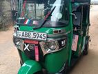Bajaj RE 2018