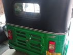 Bajaj RE 2018