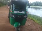 Bajaj RE 2018