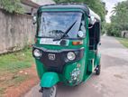 Bajaj RE 2018