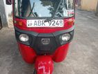 Bajaj RE 2018