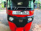 Bajaj RE 2018