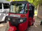 Bajaj RE 2018
