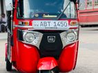 Bajaj RE 2018