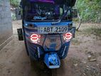 Bajaj RE 2018