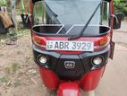 Bajaj RE 2018