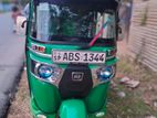 Bajaj RE 2018