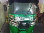 Bajaj RE 2018