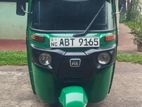 Bajaj RE 2019