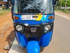 Bajaj RE 2019