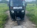 Bajaj RE 2019